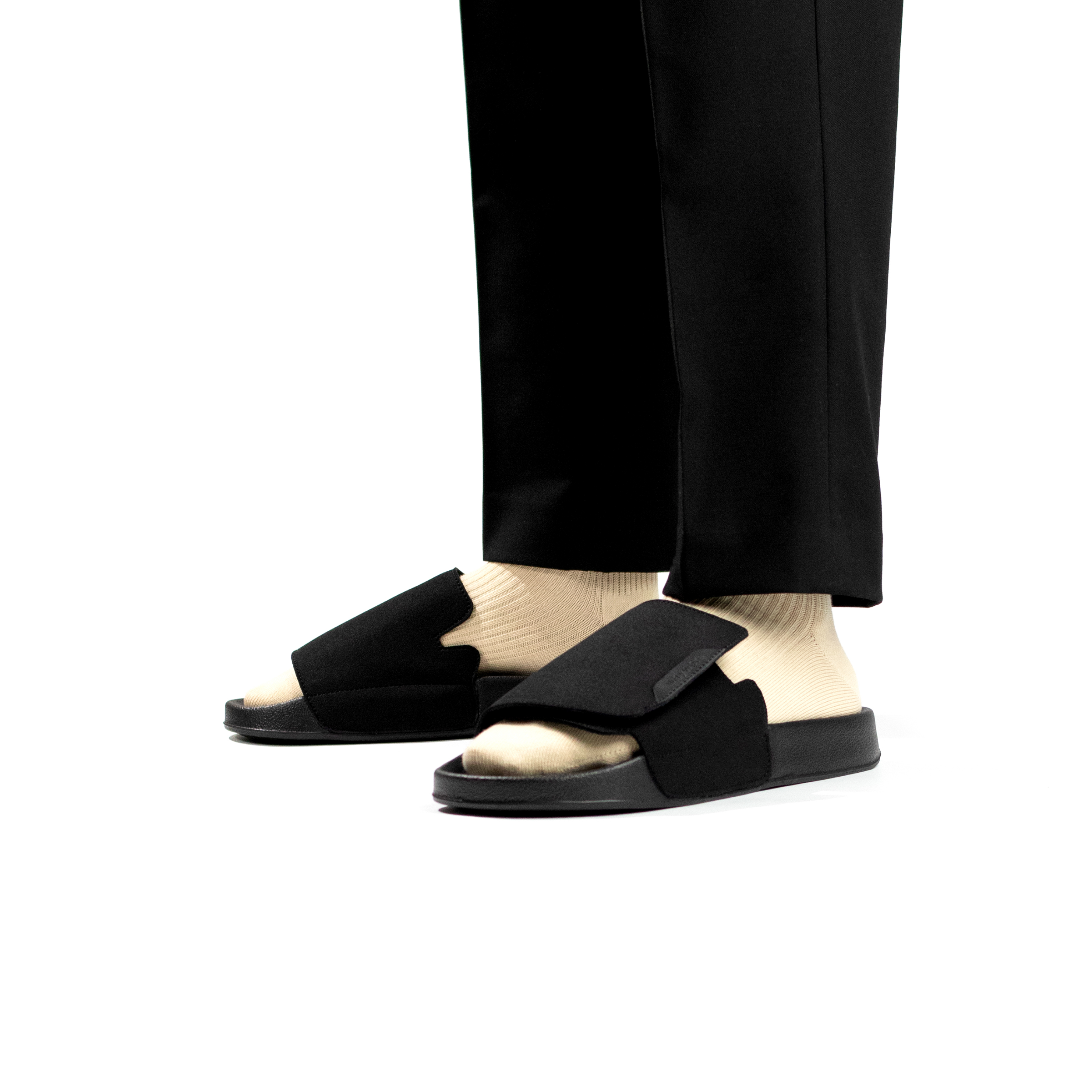 Royal GT - Jet Black