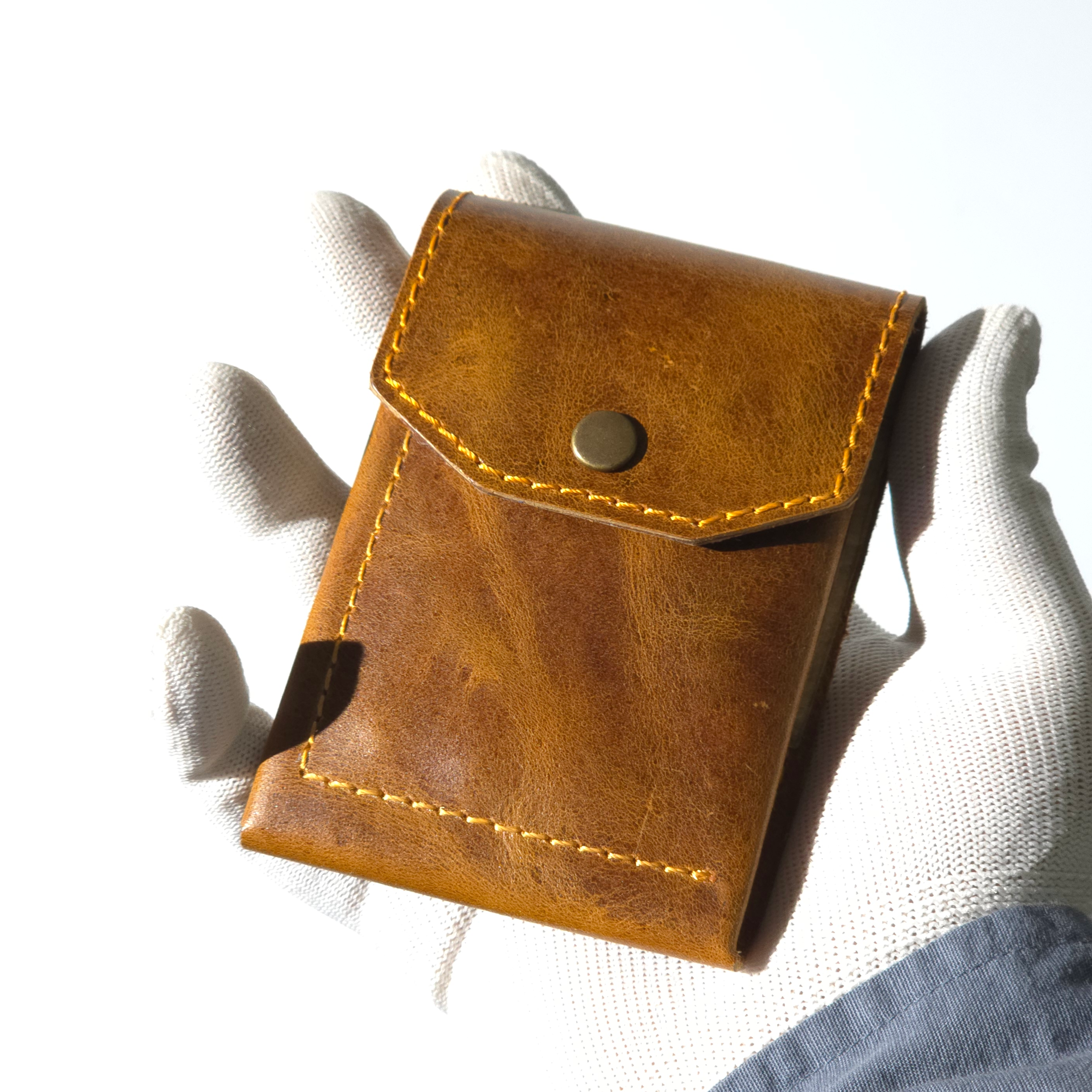 Mahogny Brown Flip Max Wallet